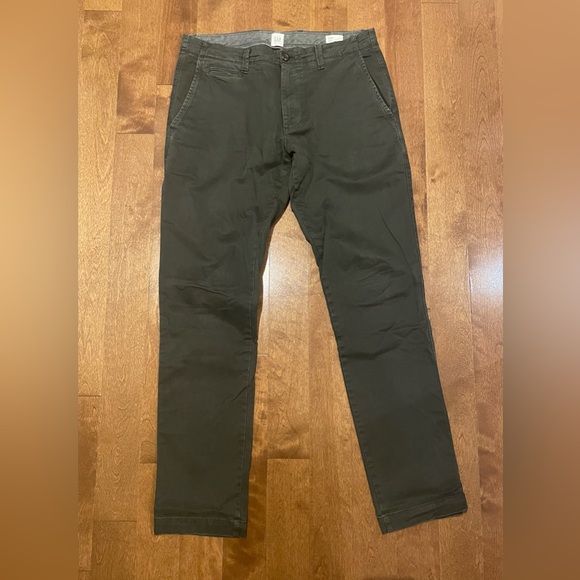 *SOLD* GAP slim fit dark green chino pants size 32x32 - Picture 1 of 5